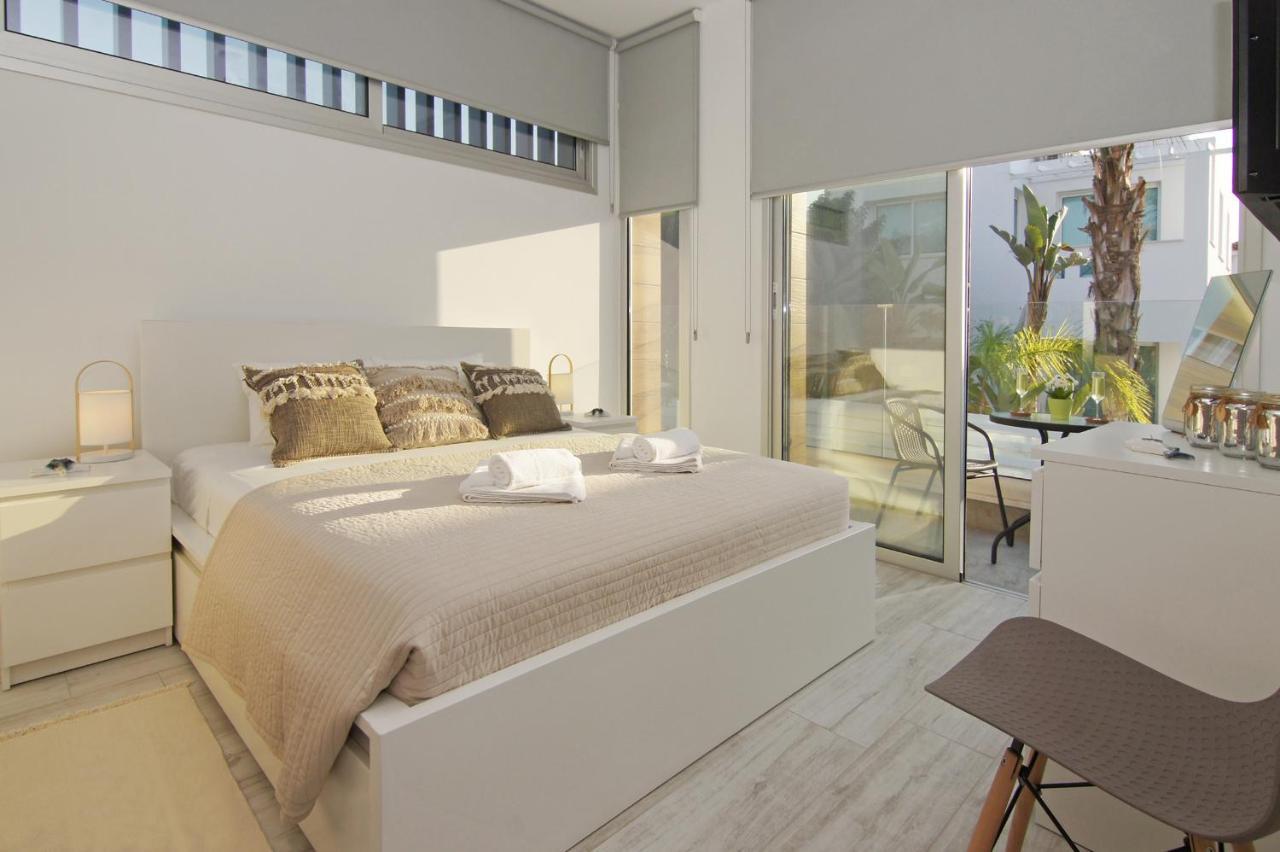 Villa Lily Протарас Экстерьер фото