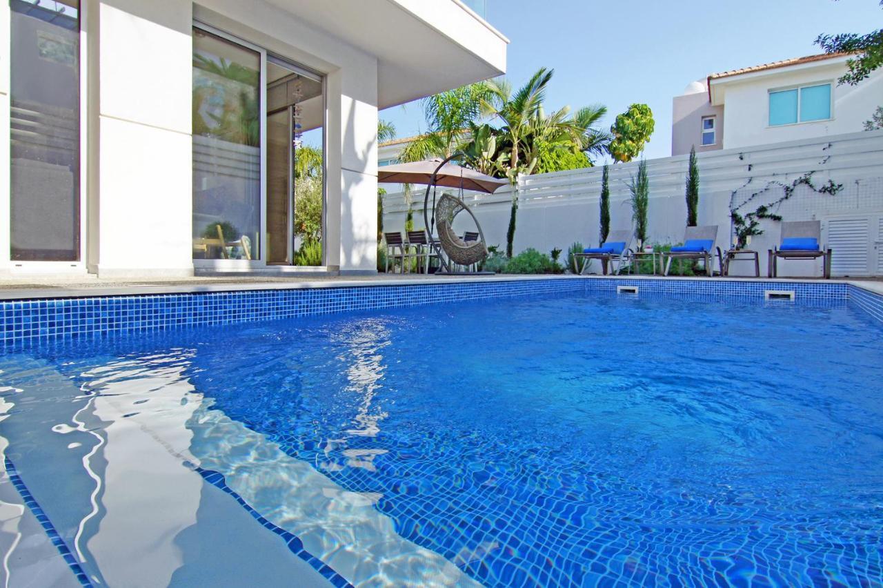 Villa Lily Протарас Экстерьер фото